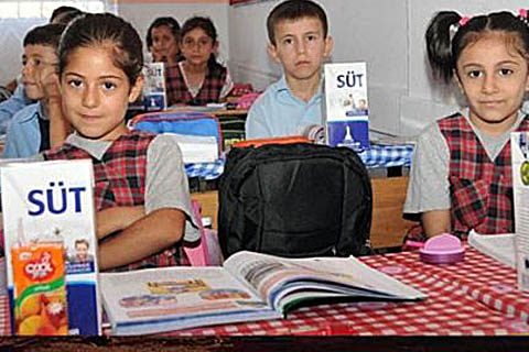 Okul sütü programı başlıyor