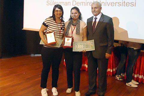 PAÜ çanta projesiyle birinci oldu