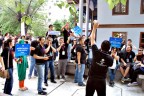 Kortejden özelleştirmeye protesto