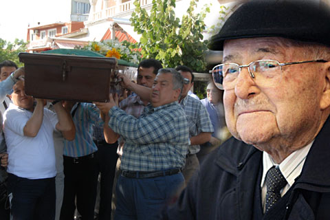 Denizli Hacı Şerif’i uğurladı