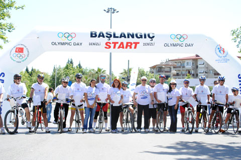 Olimpik gün koşusunda rekor Denizli’de