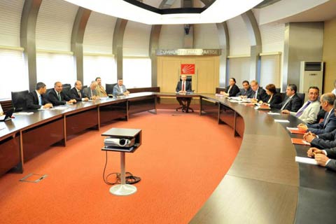 CHP’nin Keskinli MYK’sı ilk kez toplandı