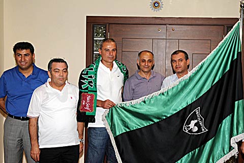 Denizlispor, İpekoğlu’na emanet