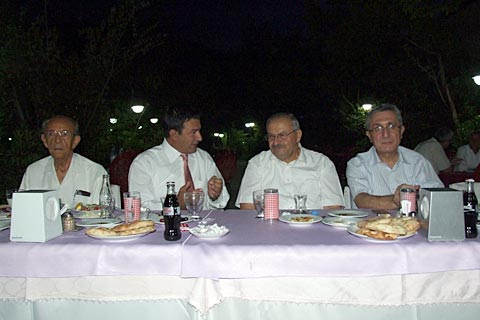 Çelikkol’dan, STK ve daire müdürlerine iftar