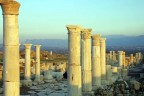 Laodikya’da bir duvarda 1500 yıllık sikkeler bulundu