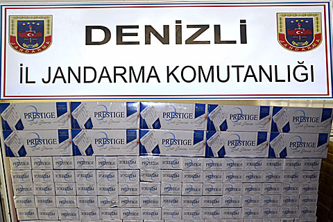 Denizli’de 2 bin paket kaçak sigara ele geçirildi