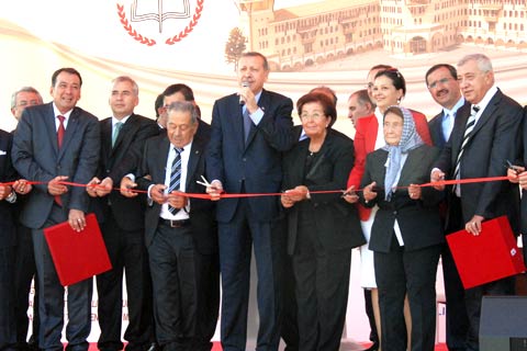 Başbakan Erdoğan, “İmam Hatipleri’in itibarını yeniden iade ettik”