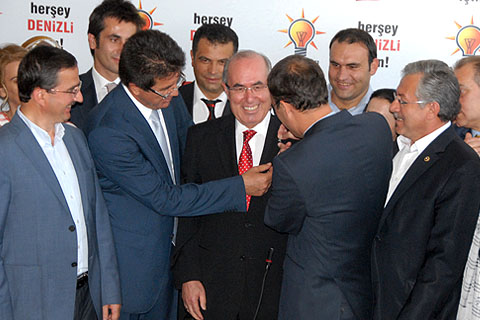Denizli Belediyesi Eski Başkanı Ali Aygören Ak Parti’ye geçti