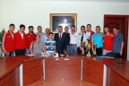 İşitme engelli sporculardan Vali Demir’e ziyaret