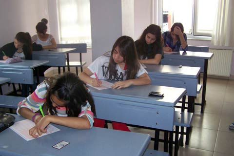 Denizli Uğur açık uçlu sorularla deneme sınavı yapacak