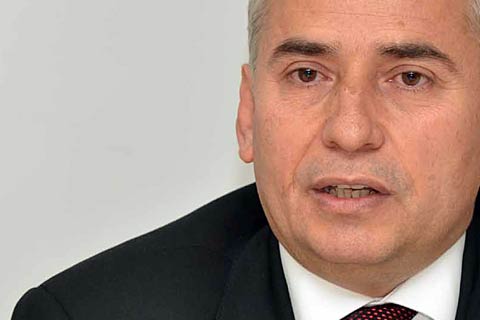 Zolan’dan büyükşehir yorumu