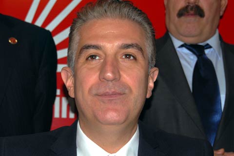 CHP’lilerden büyükşehir tepkisi