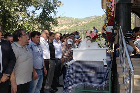 Karahayıt Belediye Başkanı Vural’ın acı günü