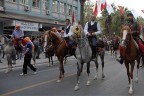 Çınar’ı atlılar bastı