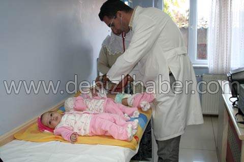 Denizli’de 8 aylık üçüzler hayata tutundu