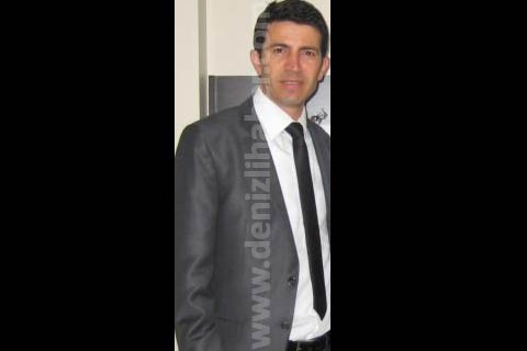 Veli okul bastı müdür yardımcısını dövdü