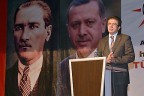 Akademide ilk ders Zeybekci’den