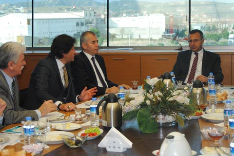 Denizli özel firmayla uçmak istiyor