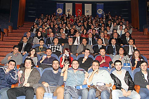 PAÜ’de başarılı sporculara ödül