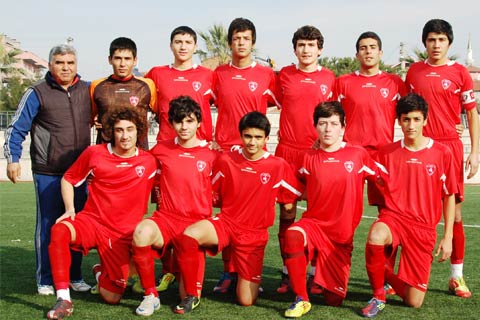 Uzunoğlu, U17’lere uğurlu geldi