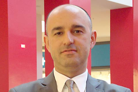Taş heykeller Pazartesi Forum’da olacak
