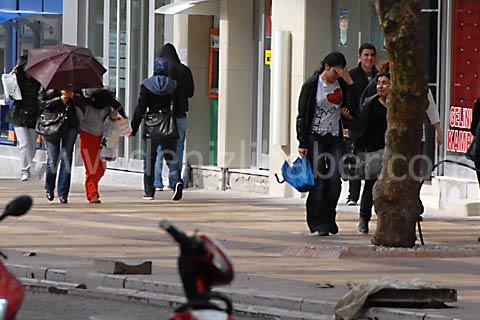 Fırtına Denizli’de korkuttu