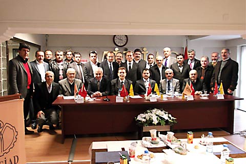 MÜSİAD’da Necip Filiz güven tazeledi