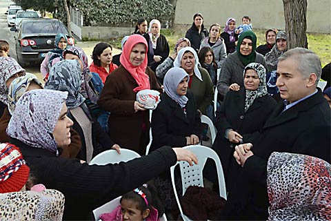 Zolan yine ‘yıkım yok‘ dedi