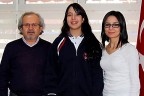 Ece İngilizce okumada ülke birincisi oldu