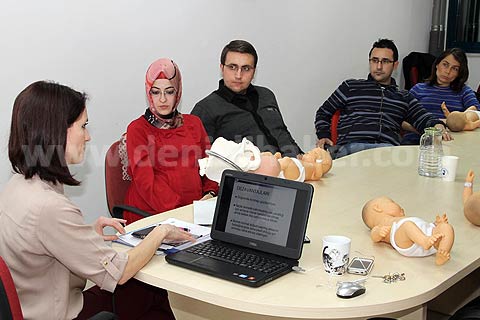 PAÜ çiftleri doğuma hazırlıyor