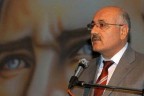 Çınar annesini kaybetti