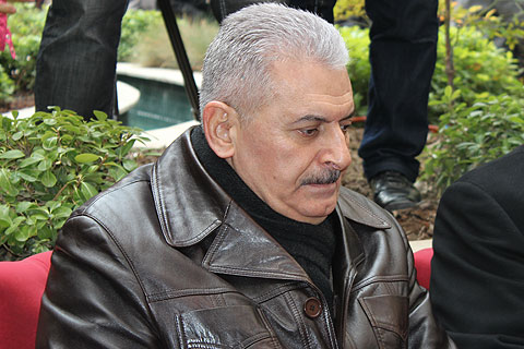 BakanYıldırım Karahayıt’ta tedavi görüyor