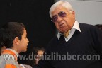 Biraz kırgın ayrıldı
