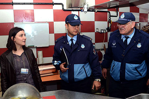 Denizli Zabıtası 68 pideciyi denetledi