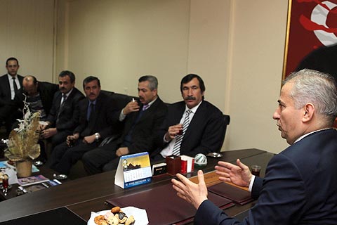 Büyükşehiri sendikacılara da anlattı