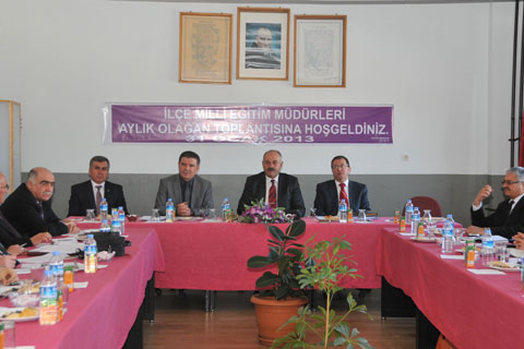 Akgül “Yarıyılda başarılı olduk”