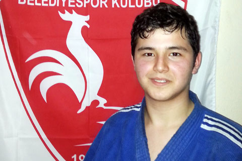 Selim’e Milli davet