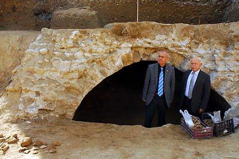 Tarih koruma altında