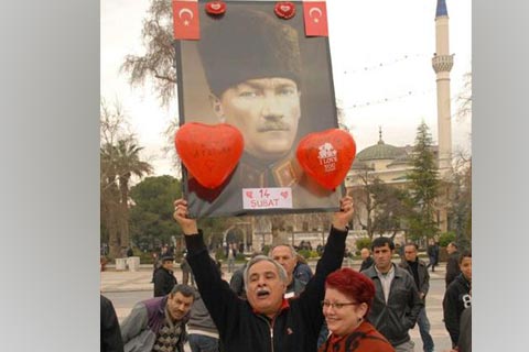 En büyük sevgili Atatürk