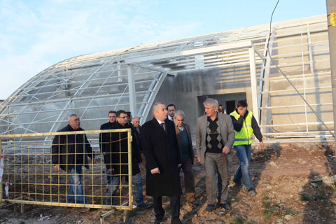 Denizli Kayıhan kapalı pazaryeri bitiyor