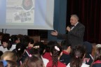 PEV’e “israf etmeyin” dedi