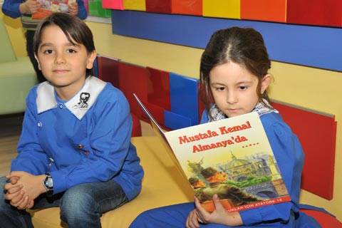 Denizli’nin 5 okuluna Z-Kütüphane kuruldu