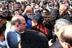 Cihaner ve polisin işçi arbedesi