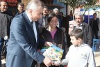 Çocuklara çizgi roman hediyesi