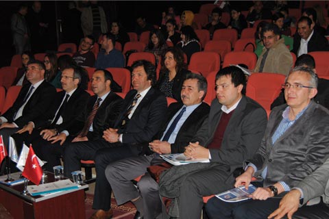 DENİB’den Uşak’a ‘dış ticaret’ dersi