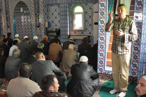 İşaret diliyle cuma hutbesi