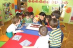 Küçük Şeyler minikleri suflörsüz eğitiyor