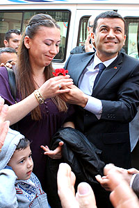 denizli-chp-cavusoglu-adaylik-cicek