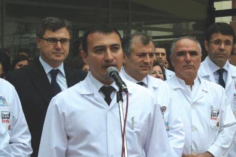 Sağlıkta şiddete doktor tepkisi