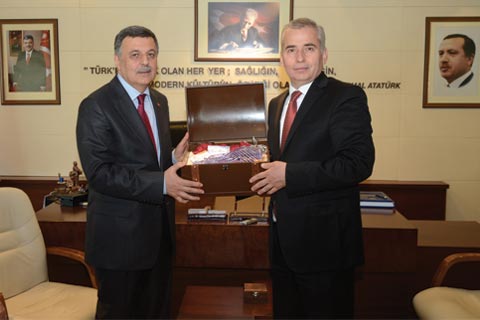 Pakdil, Başkan Zolan’ı ziyaret etti.